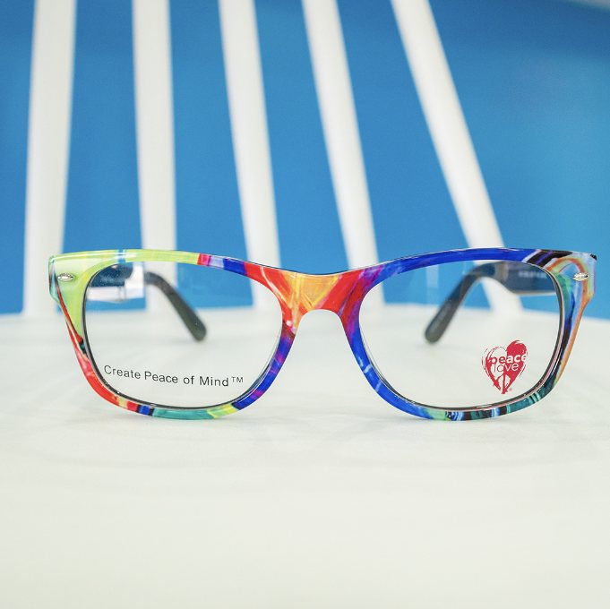 Rainbow-patterned kids’ frames